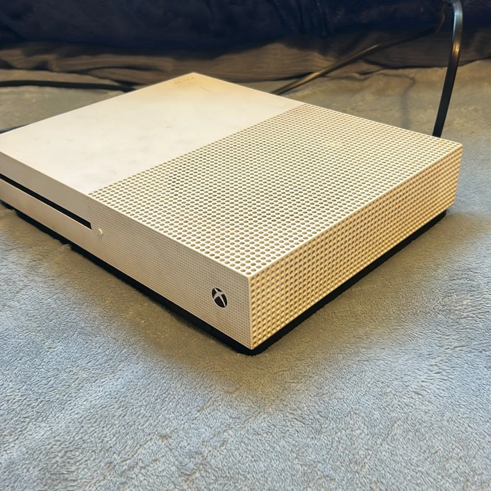 Microsoft Xbox One S White Console